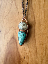 Load image into Gallery viewer, Stunning Petoskey Stone and Leland Blue Necklace